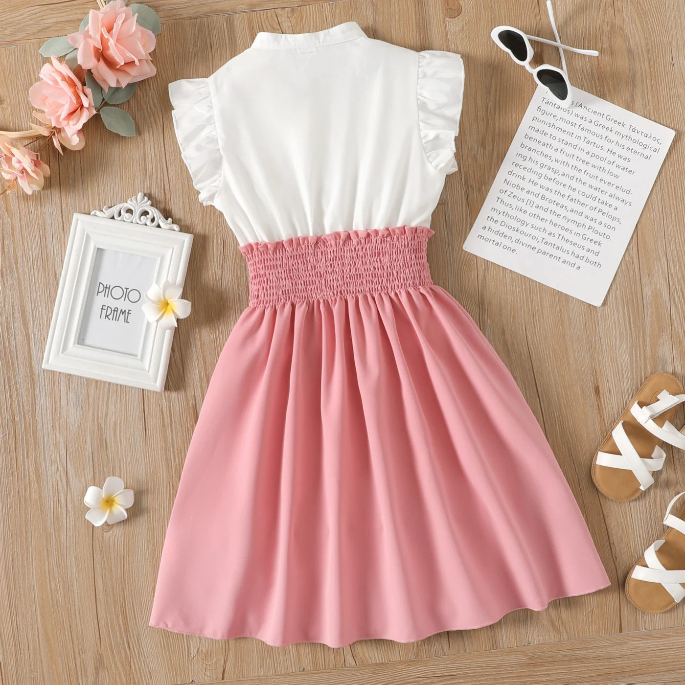 Kid Girl Dresses Button Design Smocked Splice Ruffled Flutter-sleeve Dress
kids girls toddlers