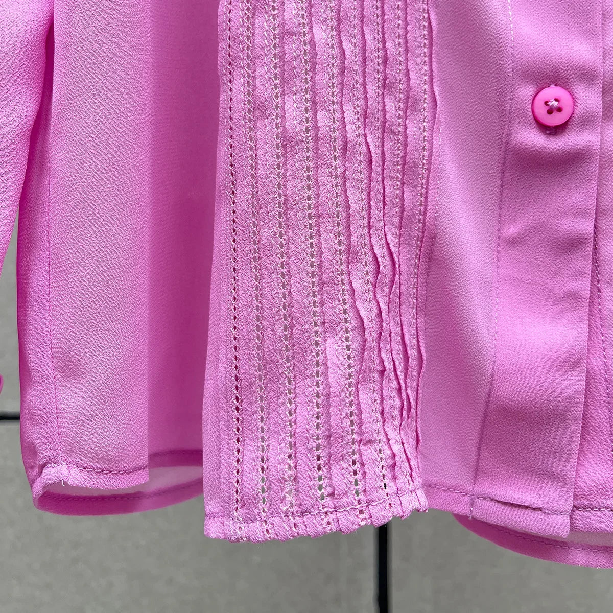 Spring Fashion Bow Decorated Lapel Chiffon Shirt Ladies