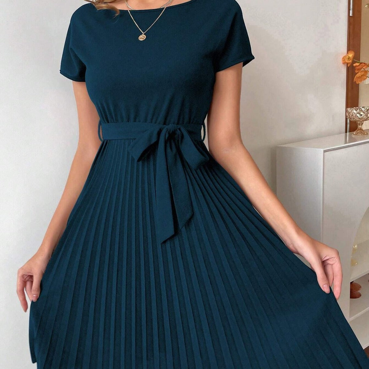 Solid Color Belt Pleated Batwing Sleeve Women Long Dress