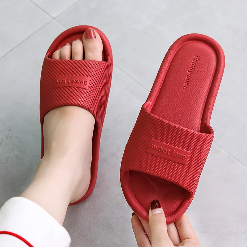 New Slippers Women Summer Flip Flops Indoor House Couples Home Bathroom Non-slip Soft Tide To Wear Slippers Flat Shoes