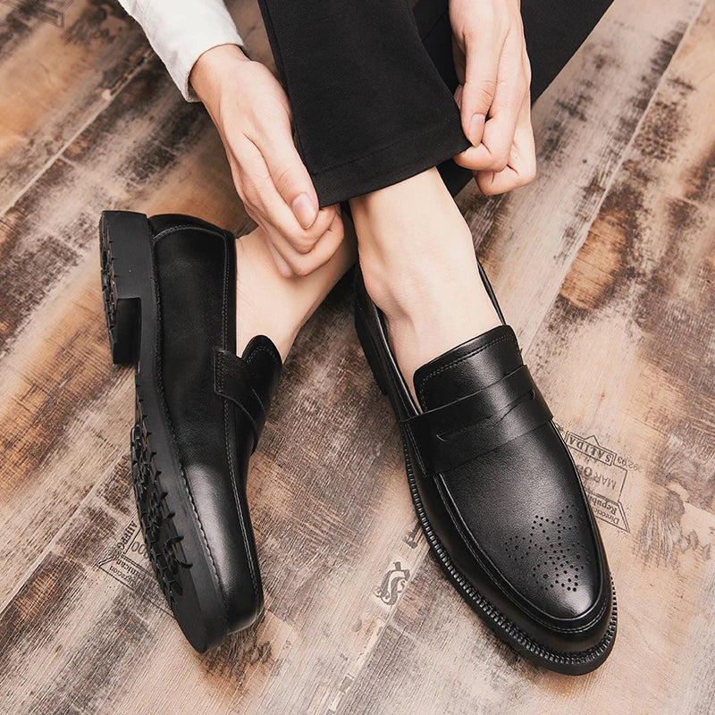 Classic Retro Men's Dress Shoes Business Style Party Leather Formal Shoes Wedding Shoes Men's Flats Leather Oxfords