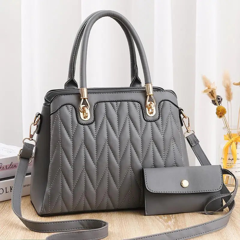 shoulder Bag leather  Women's luxury designer handbag for women European and American retro cross body Tote bags