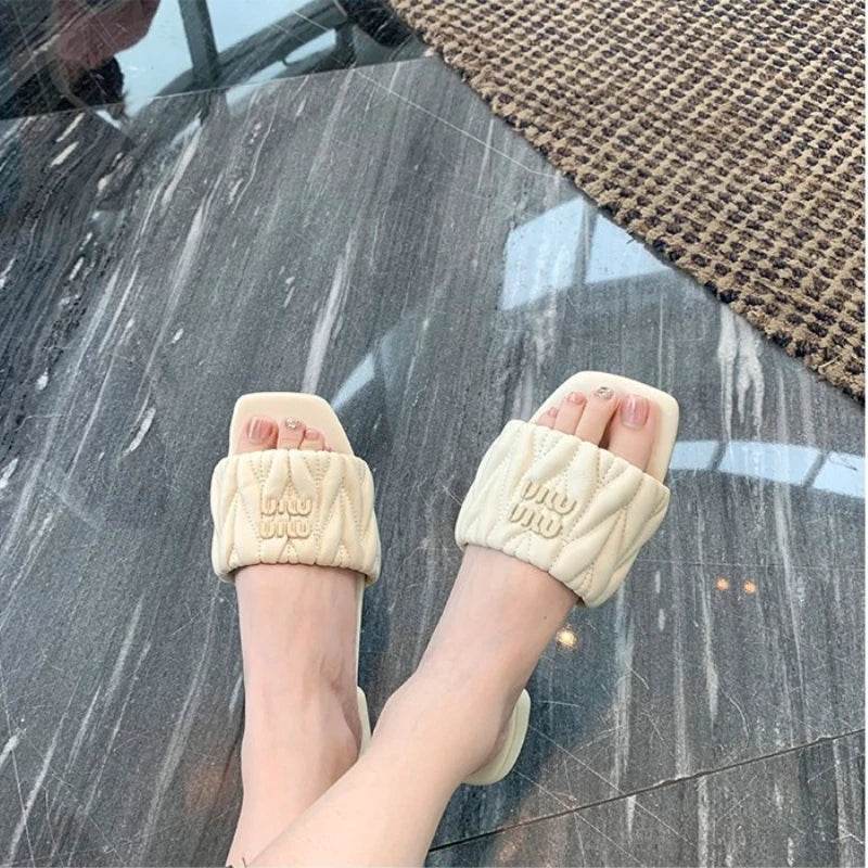 Square Head Letter Flat Bottom Summer Outwear Slippers Women's New Fashion Anti slip Fairy Style One word Slippers