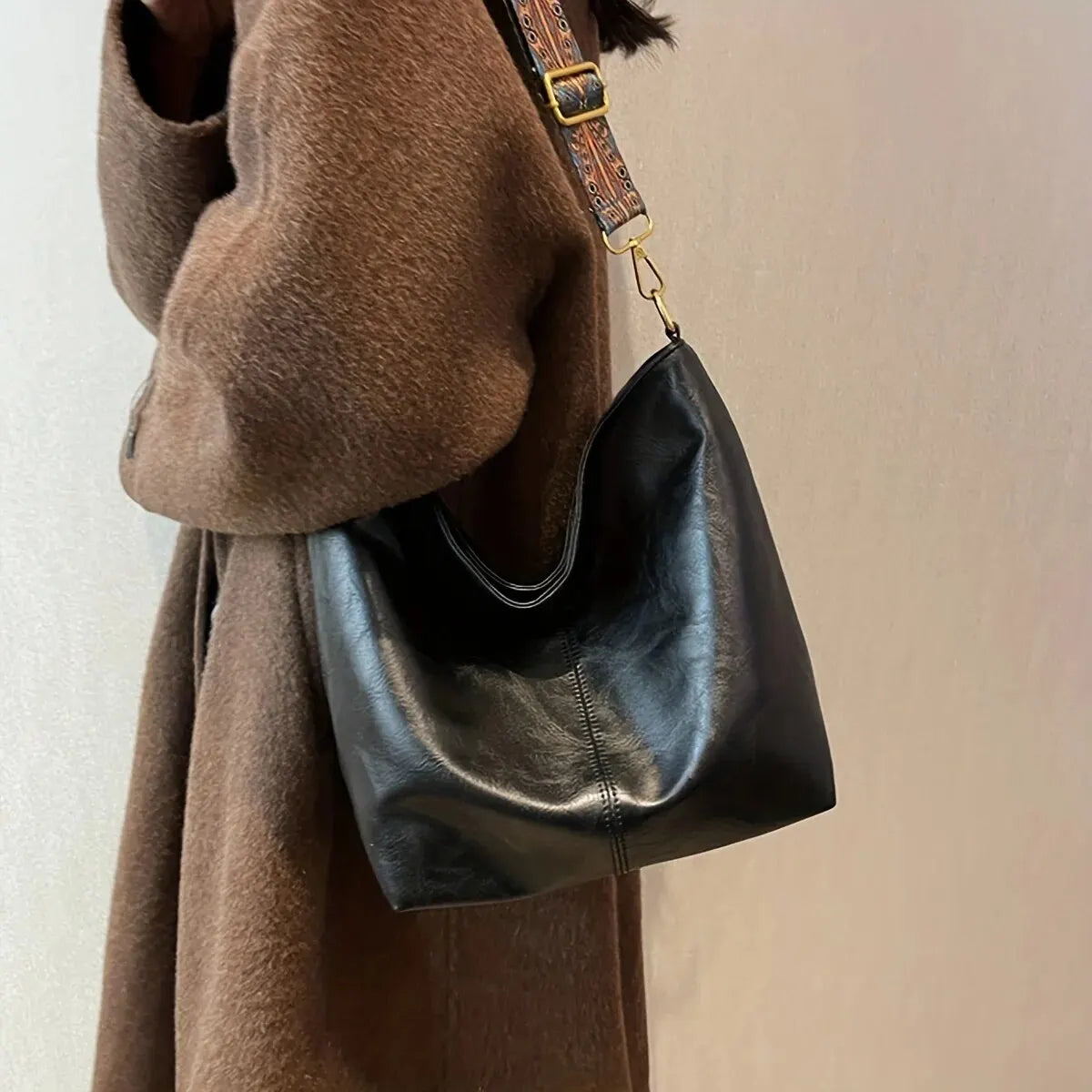 WOMEN'S Retro Solid Color PU Large Capacity Shoulder Bag, Crossbody Bag, Suitable for Girls, Office Workers, Daily Commuting stylish
