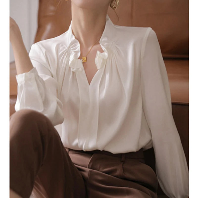Loose Silk Casual Pleated Long Sleeve Tops Women Long Sleeve Vintage Shirt V-Neck Elegant Satin White Blouse