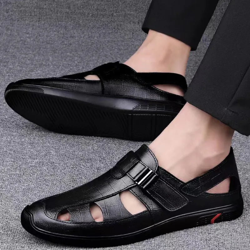 Summer Men Leather Shoes Round Toe Solid Color Hollow Sandals Non-slip Soft Bottom Mens Fashion Flats Sandalias Para Hombres