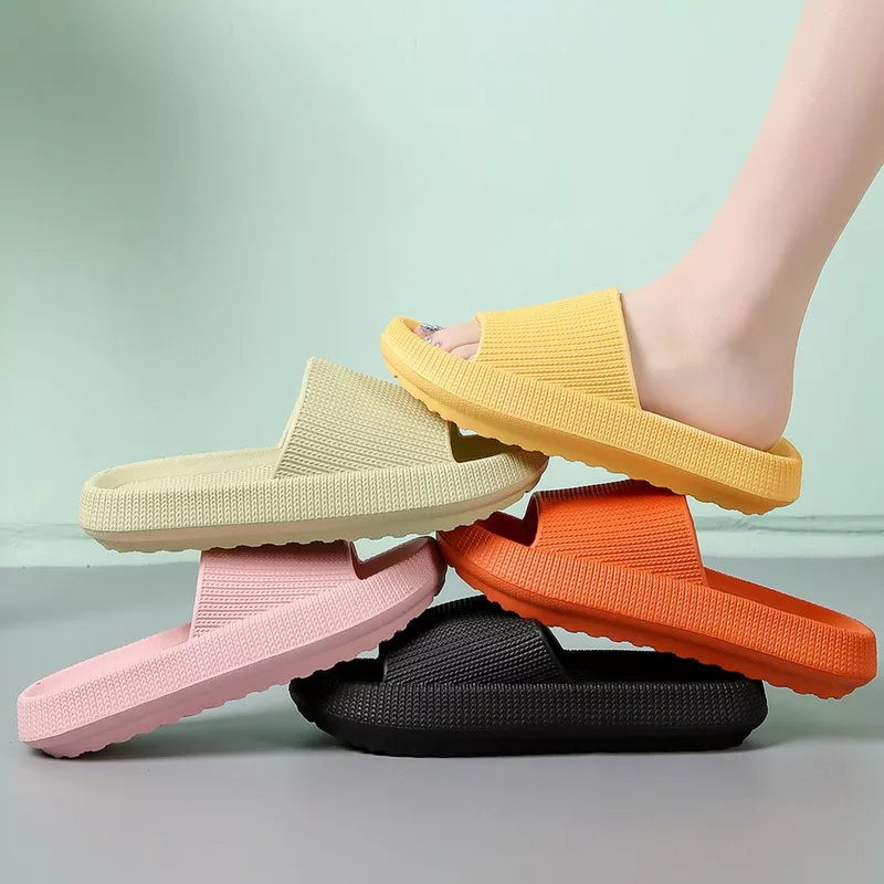Summer Home Slippers For Men Women Solid Color Eva Clouds Slides Indoor Mute Non-Slip Bathing Flip Flops Sandals Soft Sole Shoes