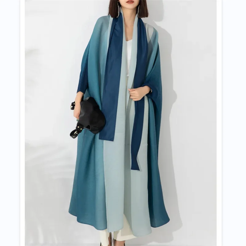 Gradient Pleated Long Trench Women Batwing Sleeves Belt Gathered Waist Windbreaker dresses for Women