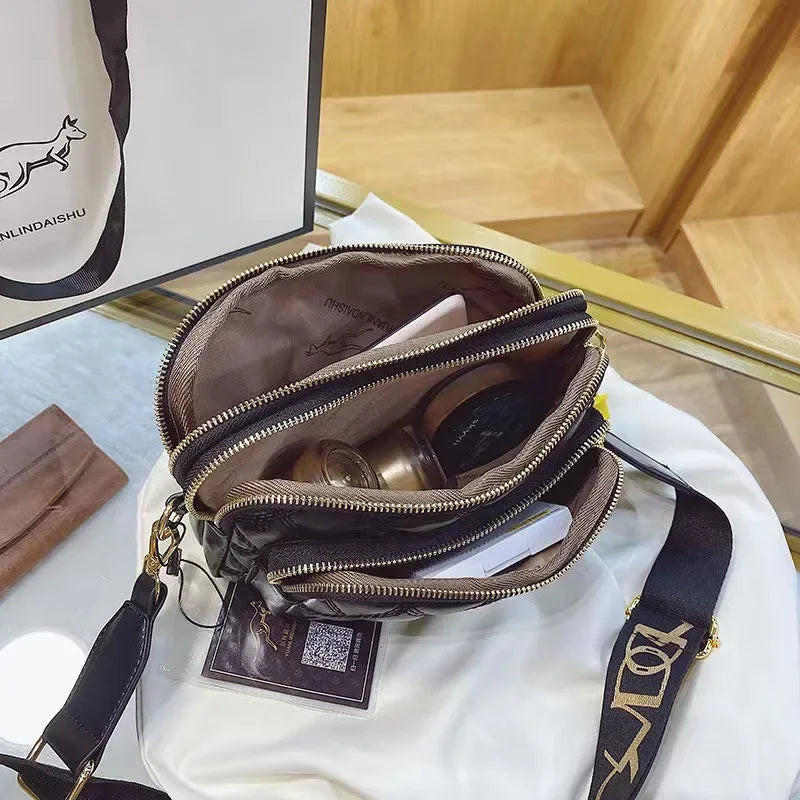Small Lingge Women's Bag New Trend Ins Small Fragrant Style Shoulder Bag Niche Handbag Three-layer Casual Crossbody Bag