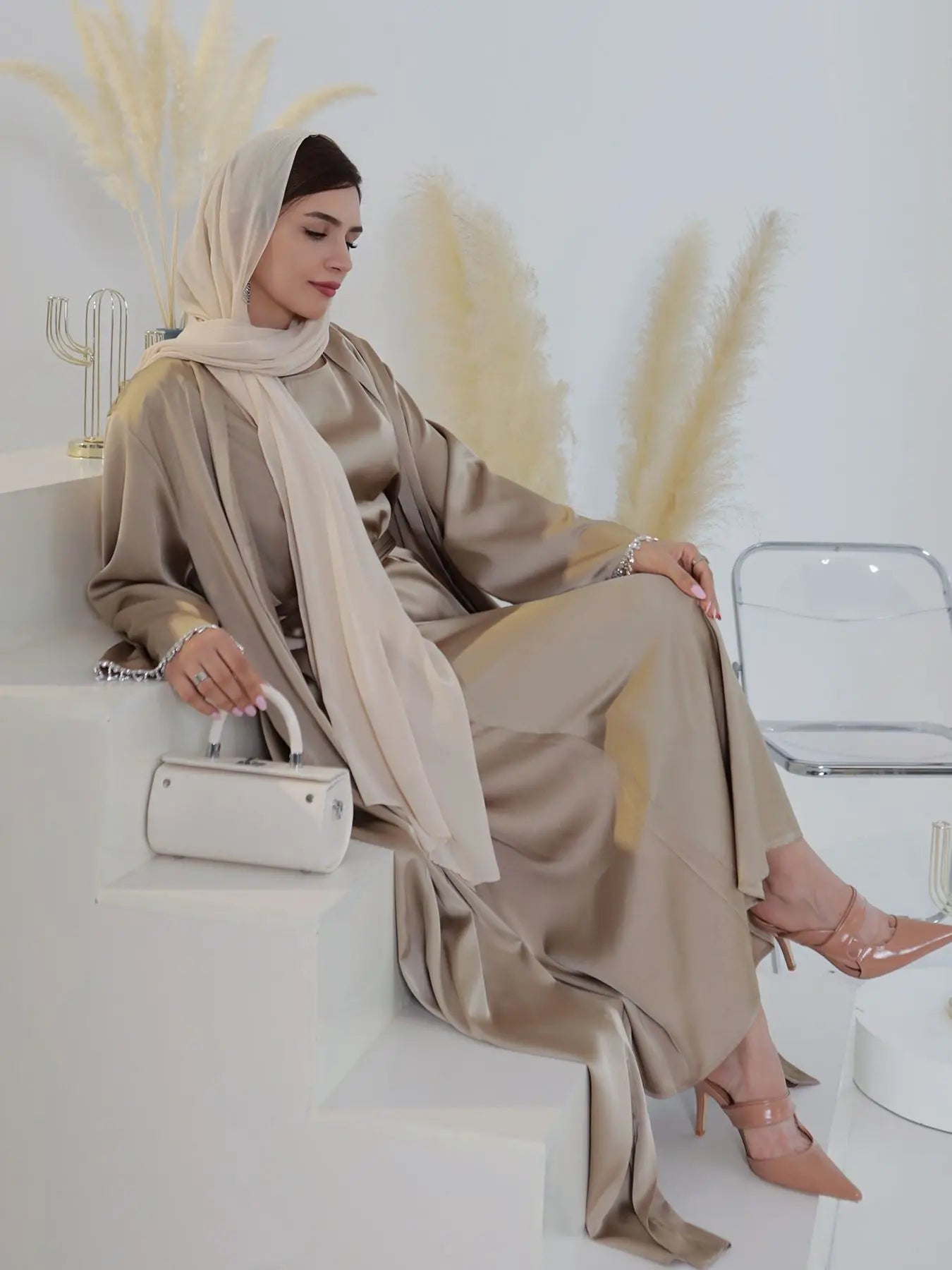 Latest diamond beading Kimono Muslim Robe abaya  female full length Tassel Muslim abaya Worship Service abayas Sets