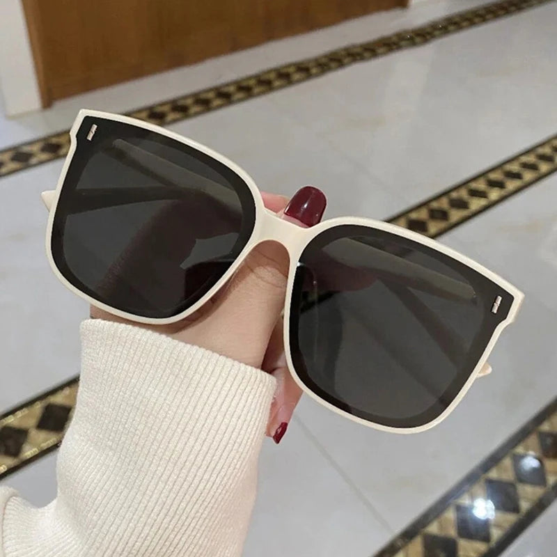 New Fashion Classic Square Sunglasses Women Vintage Driving Big Frame Sun Glasses Female Goggle Shades Uv400 Oculos De Sol