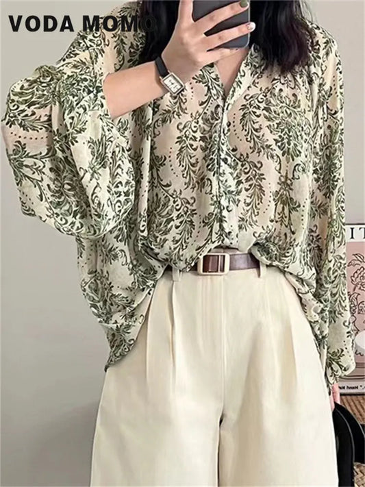 women V Neck Lantern Sleeve Loose Blouses Shirts Tops Vintage Boho Floral Print Chiffon Shirts Women's Sunscreen Shirt
