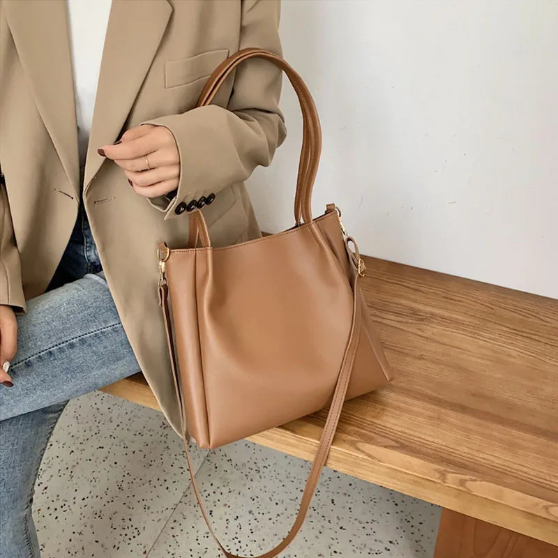 Simple Women Bucket Shoulder Bags New Solid Color Handbags Retro Large Capacity Tote Bags Large Capacity Pu Leather Bags