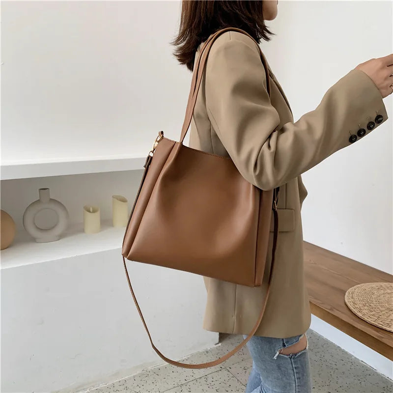 Simple Women Bucket Shoulder Bags New Solid Color Handbags Retro Large Capacity Tote Bags Large Capacity Pu Leather Bags