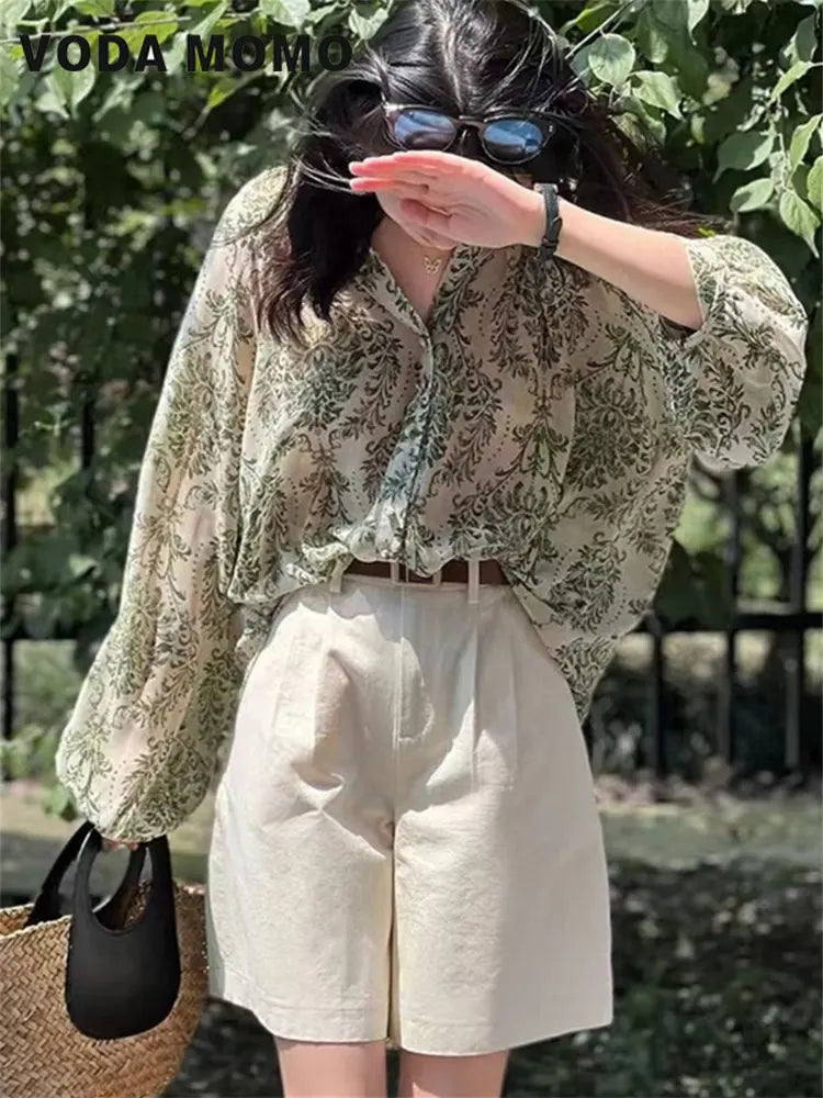 women V Neck Lantern Sleeve Loose Blouses Shirts Tops Vintage Boho Floral Print Chiffon Shirts Women's Sunscreen Shirt