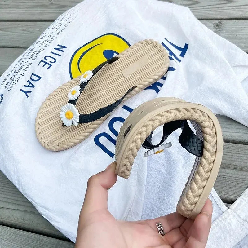 Women's Outer Wear Floral Summer Flip Flops Korean Style Wear-resistant Ladies Flat Sandals Beach Slippers