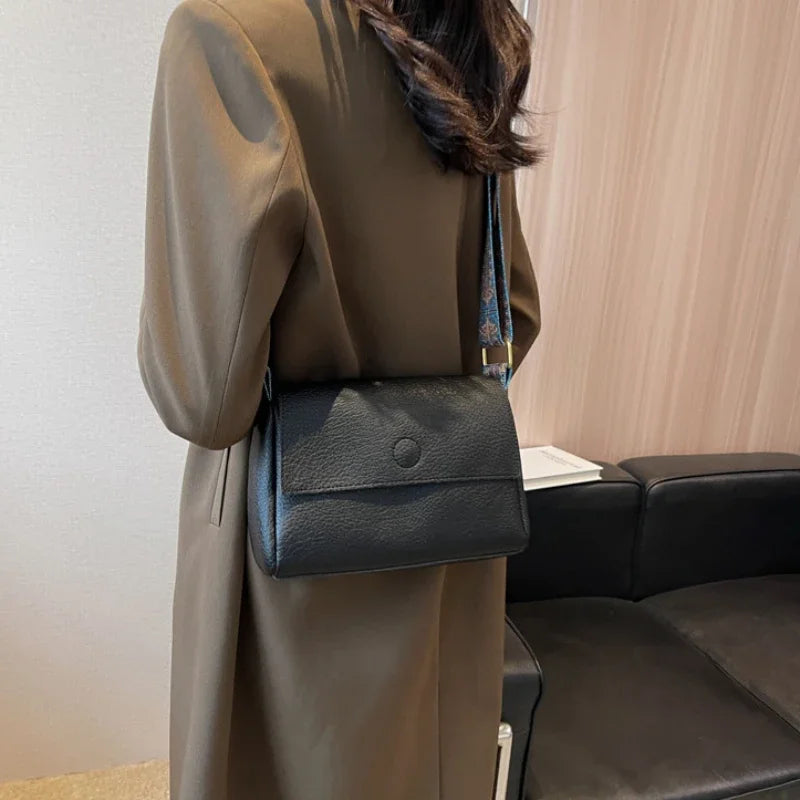 Solid Leather Tote Crossbody Bag for Women  Tend Female Simple Shoulder Side Bag Quality Female Handbags and Purses
