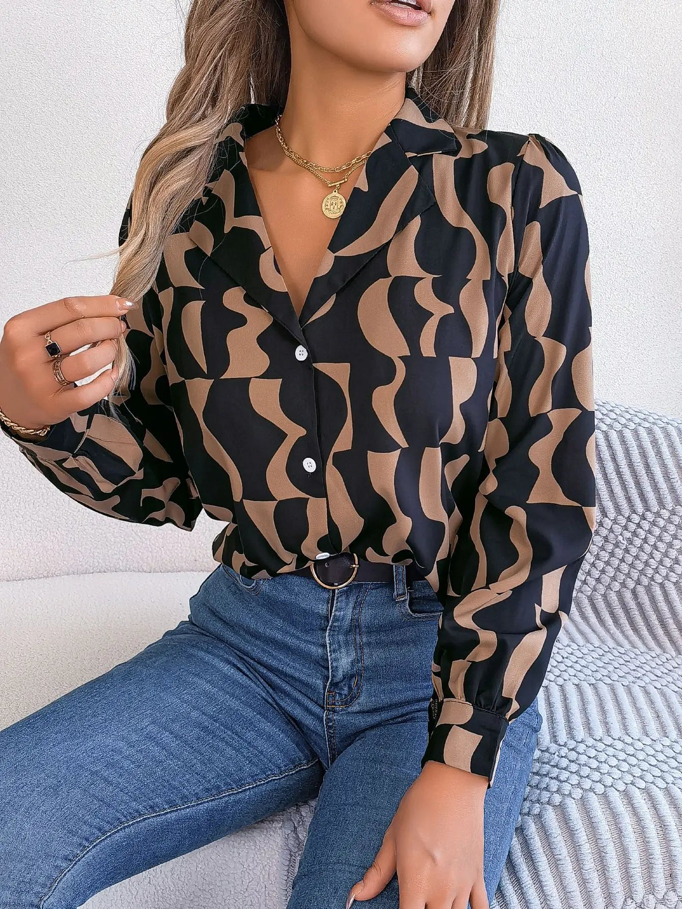 Autumn and Winter Shirts Contrast Stripe Notched Collar Long Sleeve Tops Women Single Breasted Elegant Shirt