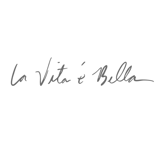 LIFE IS SO BEAUTIFUL Decal Family Vinyl Wall Sticker Quotes Italian Lettering Words Living Room Backdrop Decorative Wall Decor