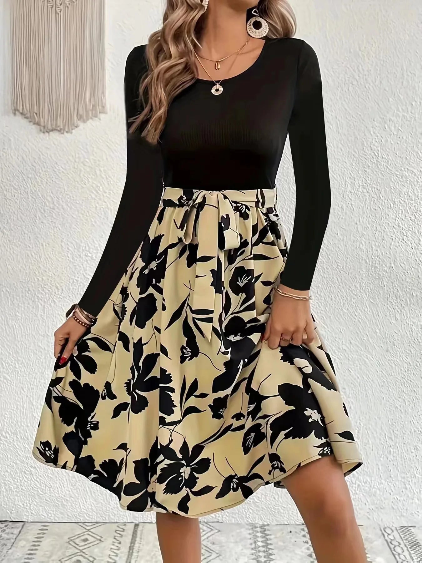 Dresses For Women  Autumn New Printed Long Sleeve O Neck Leace-up Vestidos Fashion Casual Beach Party A Line Dress