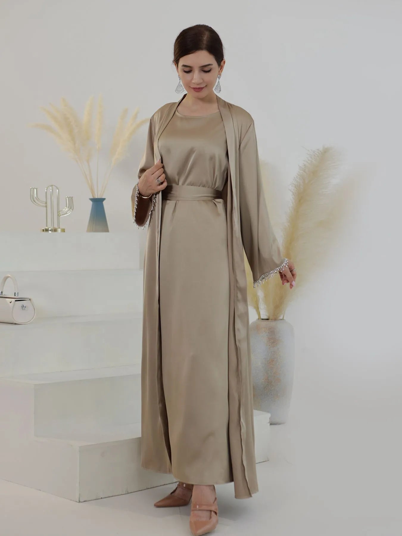 Latest diamond beading Kimono Muslim Robe abaya  female full length Tassel Muslim abaya Worship Service abayas Sets