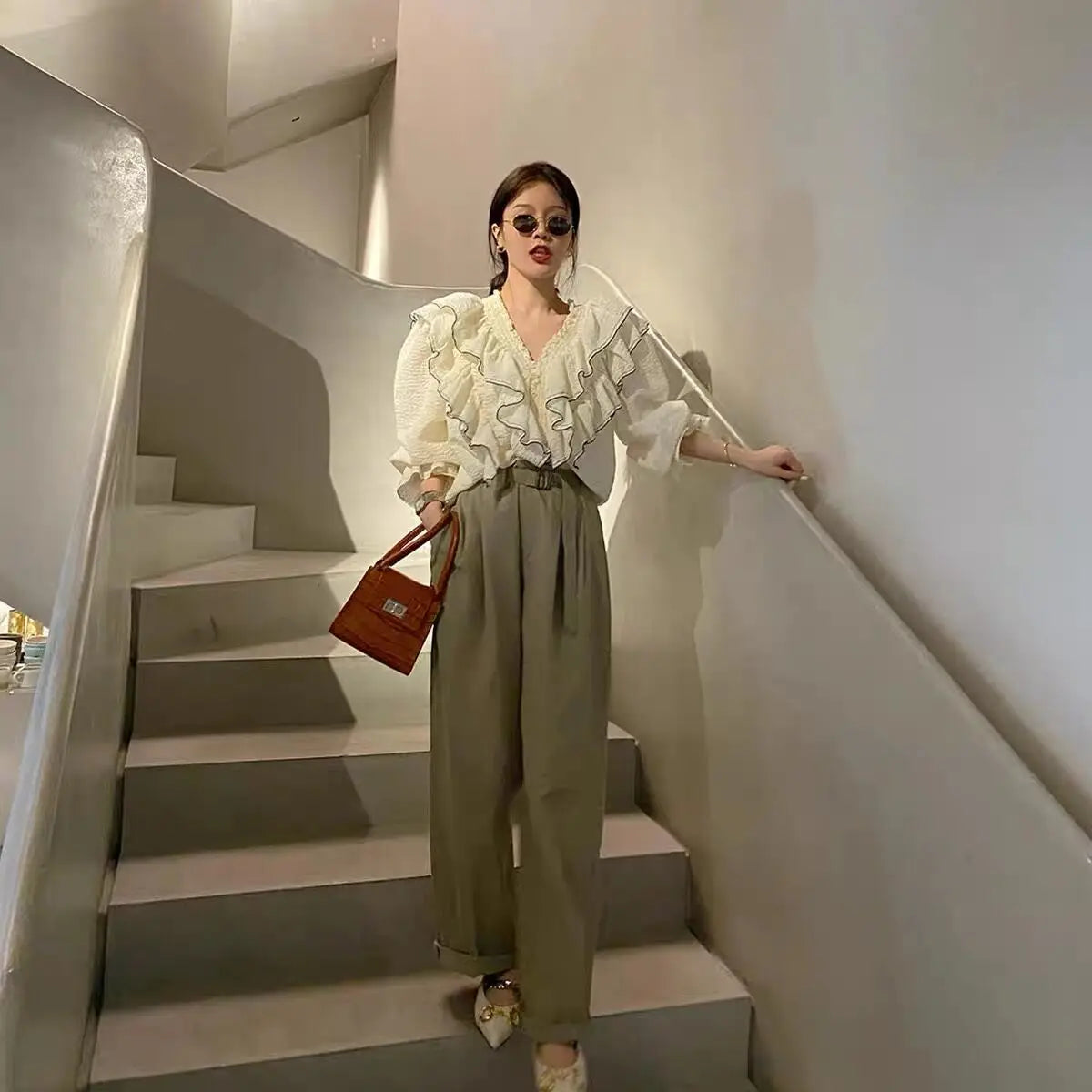 Long Flare Sleeve Ruffle Shirts Women Lady Streetwear Tops  Vintage Fungus  Blouse   Korea Fashion