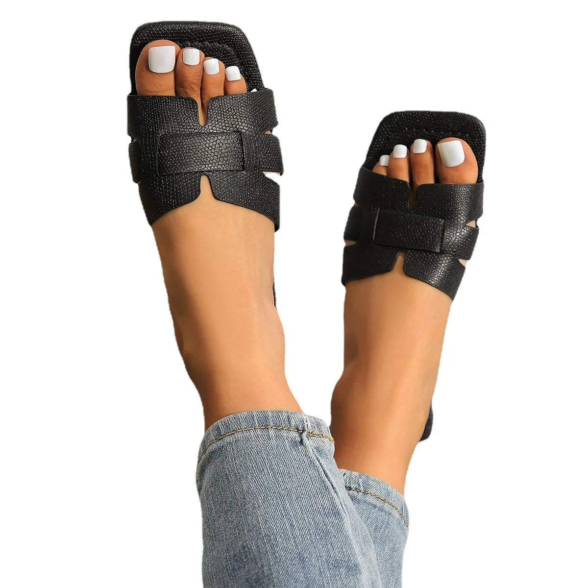 Summer Slippers Women Flat Luxury Outdoor Beach Flip Flops Female Sandals Trend Brand Design Slides Shoes Woman  Big Size 43