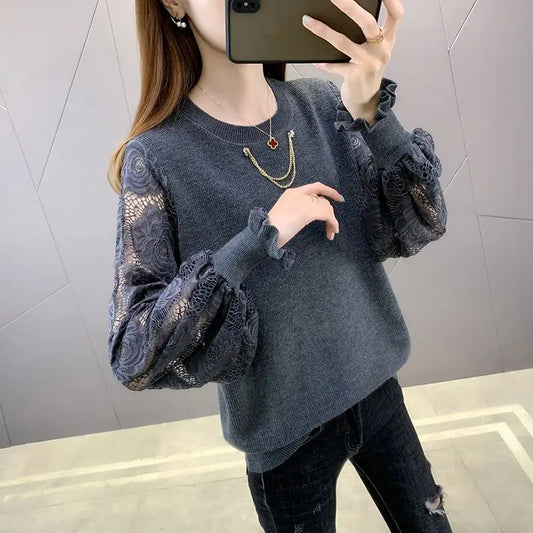 New Spring and Autumn Round Neck Pullover Hollow Out Sweater Women's Knitted Loose Lace Fashion Casual Top Chain Trend