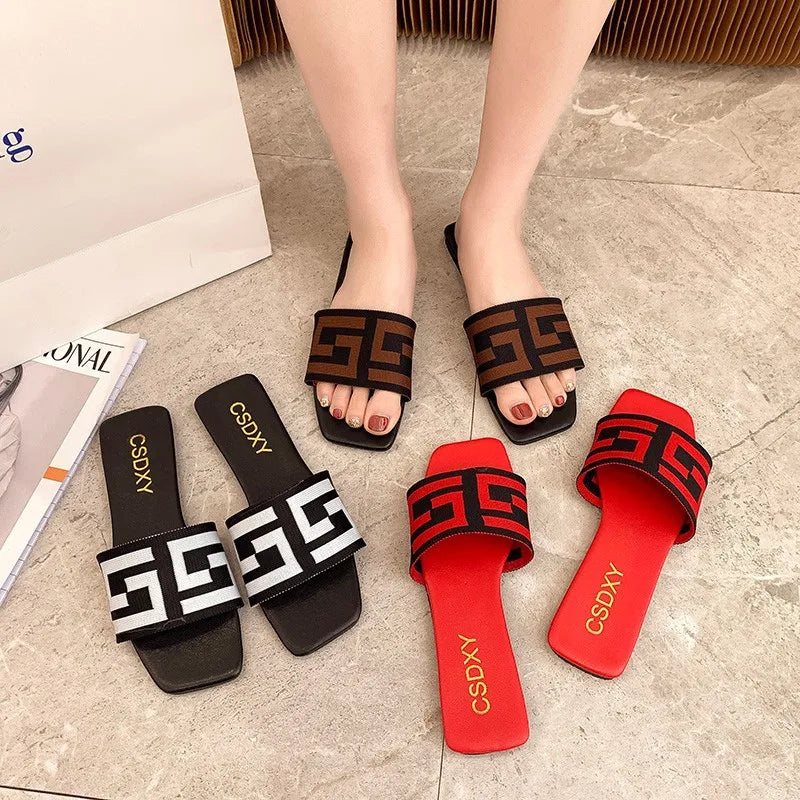 Women Falt Heels Slipper Summer New Outdoor Non-slip Casual Ladies Sildes Plus Size 42 Sapatos Mujer Fashion Women Sandals
