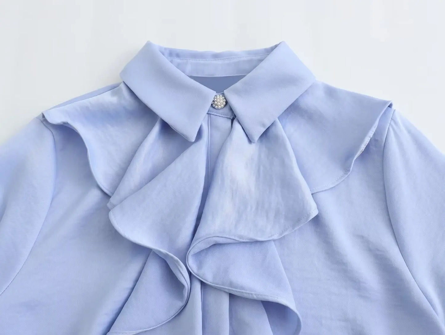Women's Fashion New Three-color Temperament Laminated Decorative Shirt Retro Long-sleeved Exquisite Button Chic Top elegant