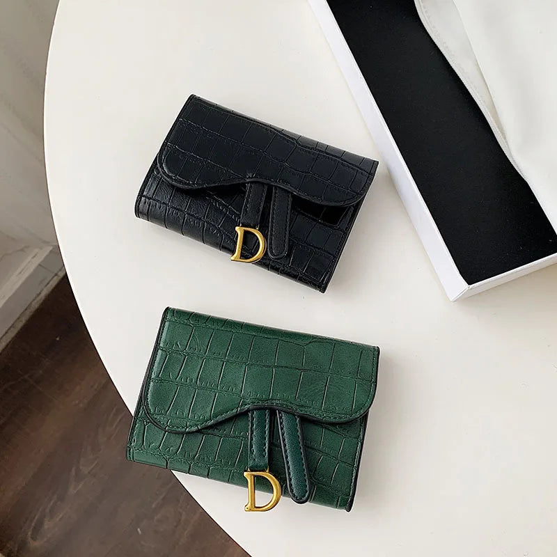 Women's Wallet  Korean Style D Letter Buckle Coins Purses Wallet Card Bag Key Wallet Luxury