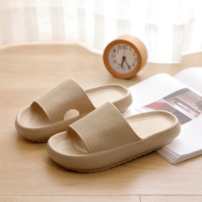 Summer Home Slippers For Men Women Solid Color Eva Clouds Slides Indoor Mute Non-Slip Bathing Flip Flops Sandals Soft Sole Shoes