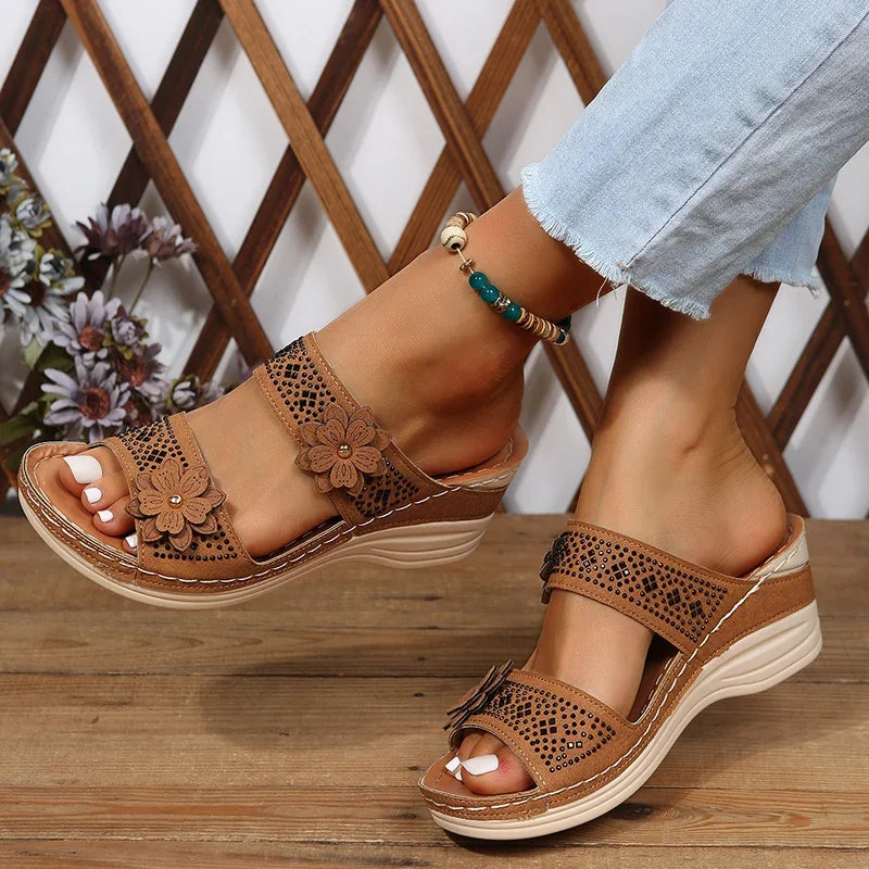 Summer Women Slippers Plus Size Women's Shoes Retro Roman Sandals Women Pu Casual Flower Wedge Sandals Platform Slippers