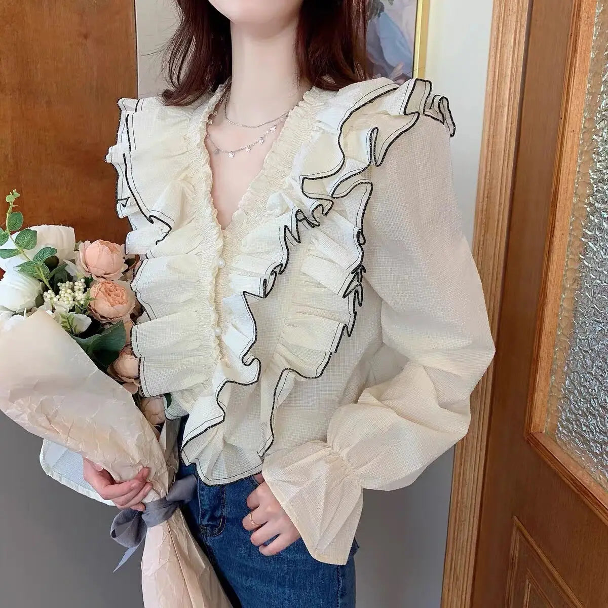 Long Flare Sleeve Ruffle Shirts Women Lady Streetwear Tops  Vintage Fungus  Blouse   Korea Fashion
