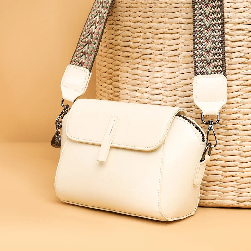 High Quality Small Crossbody Bag Women Trend Luxury Oil Wax Leather Shoulder Bag Fashion Ladies Handbag And Messenger Purse