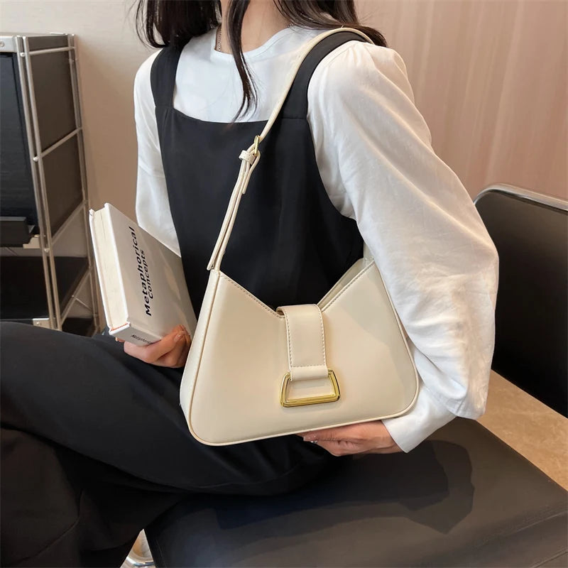 Small Underarm Shoulder Side Bags for Women Designer Fashion Handbags Trend Leather Underarm Ladies Solid Color Bag