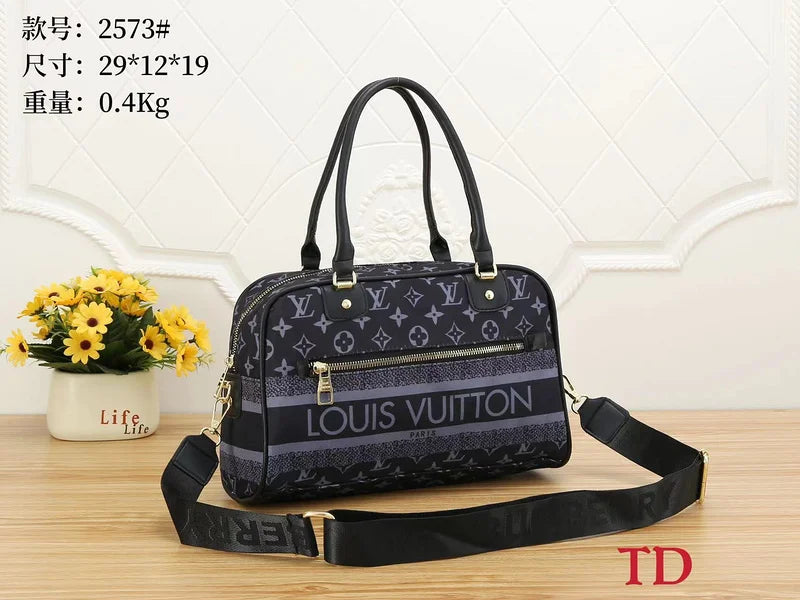 Leather  Medium Large Handbag Shoulder Bags Large Capacity Ladies Single Shoulder Bag Crossbody Bag